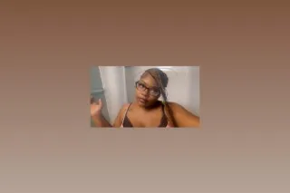 Kelly 🫦 - 28 - Image 1