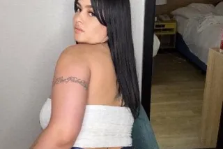 Curvy and clean available now ... - Image 2