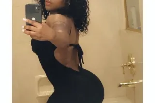 Pretty Brownskin, Fine Ass Wom... - Image 4