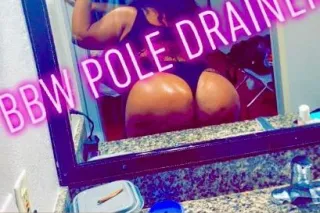 BBW POLE DRAINER VISITING - Image 5