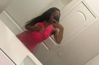 outcall only ! 2 girl special ... - Image 1