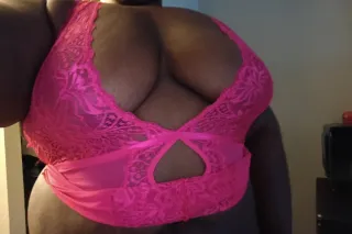 Sexy bbw is here and ready to ... - Image 1
