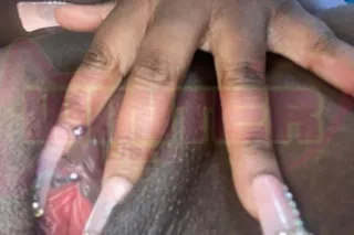 Mouth Wet Pussy even Wetter 💦🫦... - Image 3