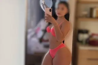 Sexy Latina soft white skin re... - Image 1