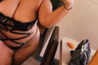 🍒💦IM BACK 🚩🚩🍒 THICK SIZED BARB... - Image 1