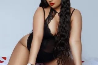 SEXY LATINA KAYLA💋💋 COME SEE M... - Image 2