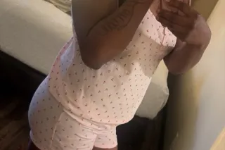 🍭🍪🍫 SWEET AND AVAILABLE🍫🍨🍭 - Image 5