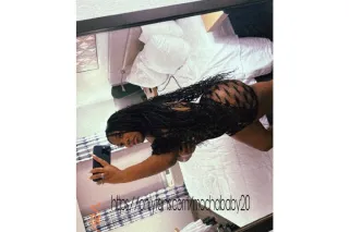 BIG BOOTY PRETTY FACE BADDIE😍😍📍‼💦❤ʏᴀ ꜰᴀᴠ ꜰʀᴇᴀᴋ😋🥂 - Image 7
