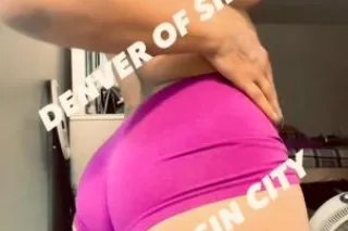 ❤️❤️VEGAS GIRLS DO IT BEST❤️❤️ - Image 2