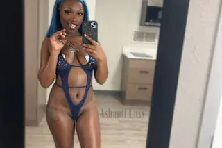 🌊 Pretty, Perfect and Petite 🩵 - Image 2