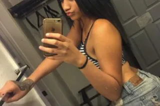 👅💕one night of joy with a sexy... - Image 3