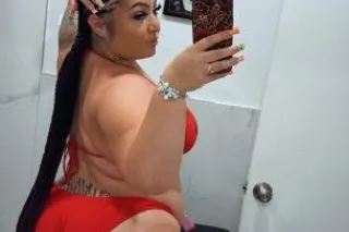 THICK JUICY MIXED LATINA 😻 - Image 6