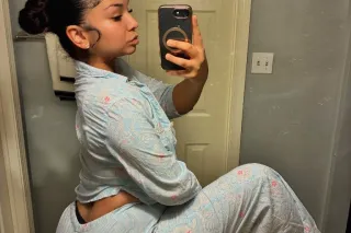 Columbia queen🥵💜😩 come to me a... - Image 2