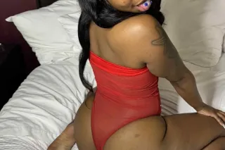 Young and ready to have a good... - Image 2