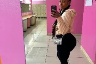 Pretty Petite - 25 - Image 2