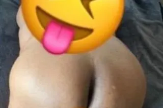 Seductive ready for incalls and outcalls and selling content - Image 4