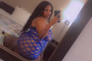 chocolate Delight 💋💦 - Image 2