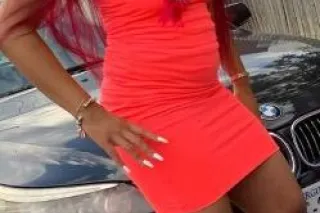 COME FUCK MY THROAT👅&amp; OR T... - Image 2