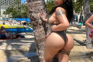 Exotic Cambodian Bombshell available now💋 - Image 10
