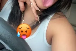 'm a hot girl addicted to sex ... - Image 3