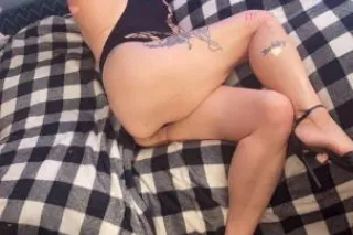 Cum SEE This Becky, IM BACK!!!... - Image 3