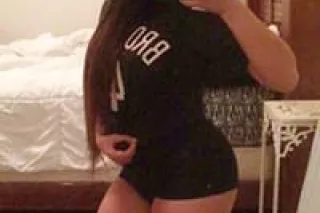 Hobbs 🌸your favorite Asian tre... - Image 3