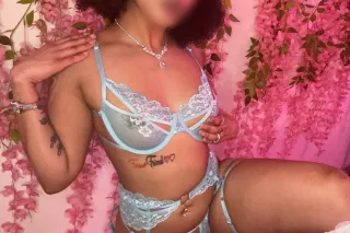 Baby Its Cold Outside ❄ Cum Ge... - Image 1