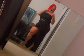 DEDHAM Thick soft dangerously captivating 💞 Sweet Seductive bombshell 🥰 Ready to play 🥰😍 - Image 6