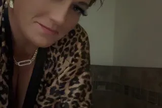 5 STAR STEPH - Image 9