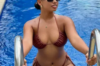 💓Latina new to town❤ with disc... - Image 2