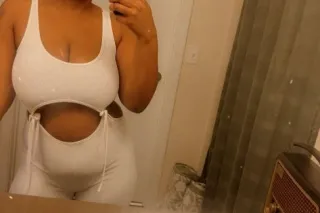 💕! You Will LOVE IT HERE ! top notch 👅🍫💋 - Image 8