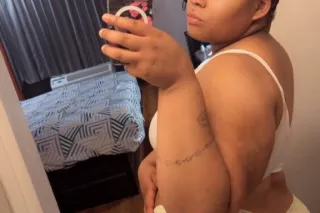 $55 Throat Massage👅👅💦 $140 HalfHour 💋💋 INCALL ONLY Mature Gentlemen Only 😘 - $$$ Cash Friendly 💰 - Image 3