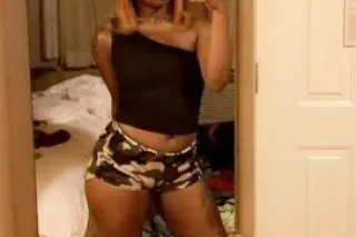 Looking 4 A Goodtime - Image 2