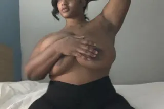 NEW IN TOWN BigBooty😋Thick🍯🍫&Curvy 💎Goddess (ReadyToPlay🍆💦)) ❌🚫#NOO BARE SERVICES🚫❌ - Image 1