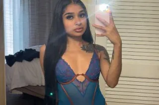 NEW GIRL!! Exotic Petite Armenian With Pink Tight Kitty Ready for you - Image 7