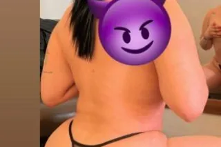 Latina😈 - 25 - Image 1