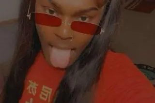 Top Ts 💋 - 22 - Image 2