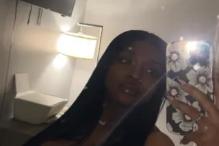 Available🥰 - 25 - Image 2