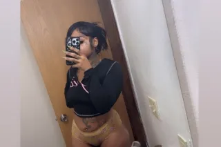 Ms Creamy Pu*** At your services ✨ - Image 3