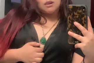 4'6 CURVY LATINA PLAYMATE 💋💗 -... - Image 3