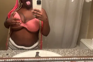 🍭🍭𝓨𝓸𝓾𝓻 NEW 𝓕𝓪𝓿𝓸𝓻𝓲𝓽𝓮 𝓣𝓻𝓮𝓪𝓽🍭🍭 PU... - Image 2