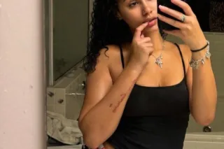 👀👀👀BEAUTIFUL👀👀👀👀 BABE 👸🏽👸🏽NEAR... - Image 1