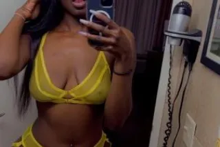 Chocolate desires 🔥🥰THE REAL HERSHEY KISS - Image 5