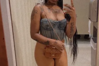 WET 💦and always READY 🍑💋 😜 - Image 5