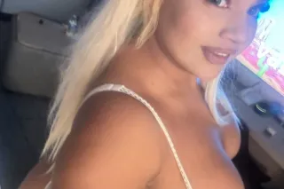 🌸Sexy sweet girl here incall o... - Image 1