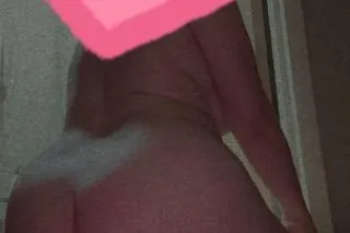 CUM HAVE FUN WITH ME WHILE IM ... - Image 4