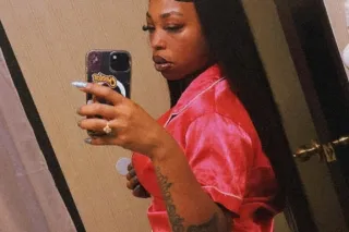 Soft Skin, Warm Smiles, and Zero Rush😘 - Image 9