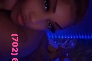 UPSCALE ✨ PLAYMATE 𝐴𝑉𝐴𝐼𝐿𝐴𝐵𝐿𝐸 Now In And Out Calls 🩷 - Image 1