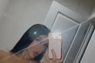 💋Get Out the 💦Cold & Let me Warm🍑 You up💕 - Image 2