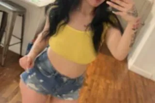 I am new here.Horny Tight And Wet Pussy.Sexy Ass - Image 7